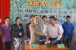 Cao su Điện Biên ký hợp đồng góp đất với người dân xã Thanh Nưa
